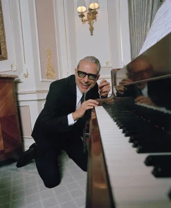 Jeff Goldblum’s Evolution: How Hollywood’s Quirky Star Became Jazz’s Coolest Maestro