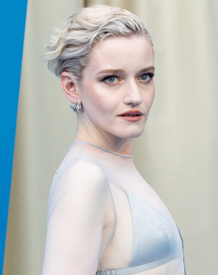 image-of-julia-garner-21-07-2025 Julia Garner