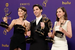 ‘Hacks’ Creators Stalking Julia Louis-Dreyfus to Make Emmy History
