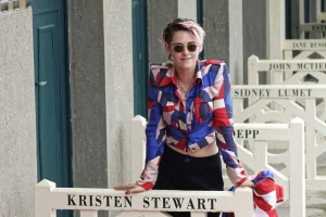 Kristen Stewart Joins Pamela Anderson at Deauville Festival Honors