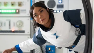 Angela Bassett’s Athena Isn’t Leaving 9-1-1 in Season 9