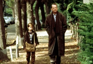Bruce Willis’s Best 90s Movie Is Even Better Than You Recall