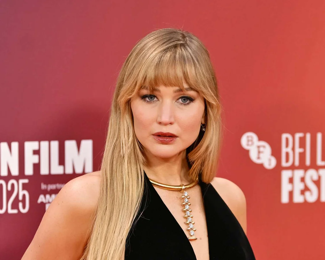 image-of-jennifer-lawrence-21-10-2025 Jennifer Lawrence
