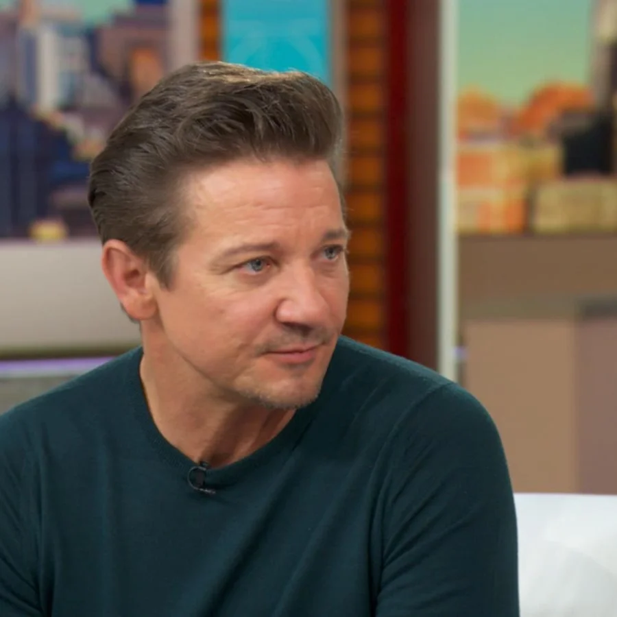 image-of-jeremy-renner-24-10-2025 Jeremy Renner