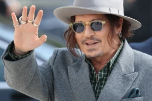 Johnny Depp Set to Play Ebenezer Scrooge in New Christmas Film