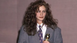 Julia Roberts’s 1990 Armani Suit Redefined Red Carpet Style