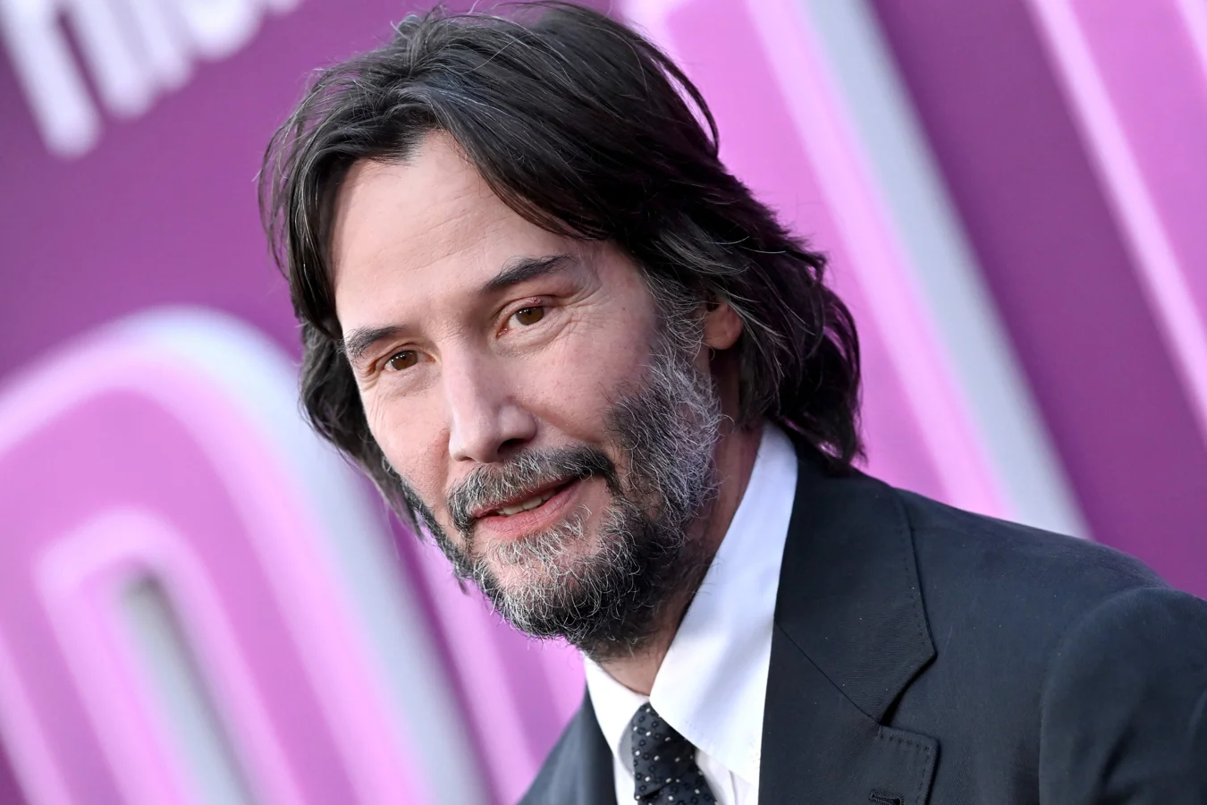 image-of-keanu-reeves-24-10-2025 Keanu Reeves