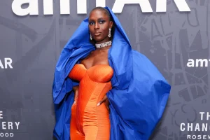 Michael Fassbender Leads Stars at amfAR London Gala for HIV Aid