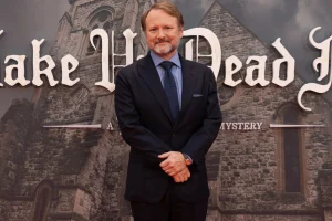 Rian Johnson Hints Star Wars Return Could Still Happen