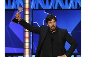 Christian Bale in Talks for Heat 2 With Leonardo DiCaprio