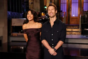 Glen Powell Brings UPS Driver to SNL, Settles 4-Year Score