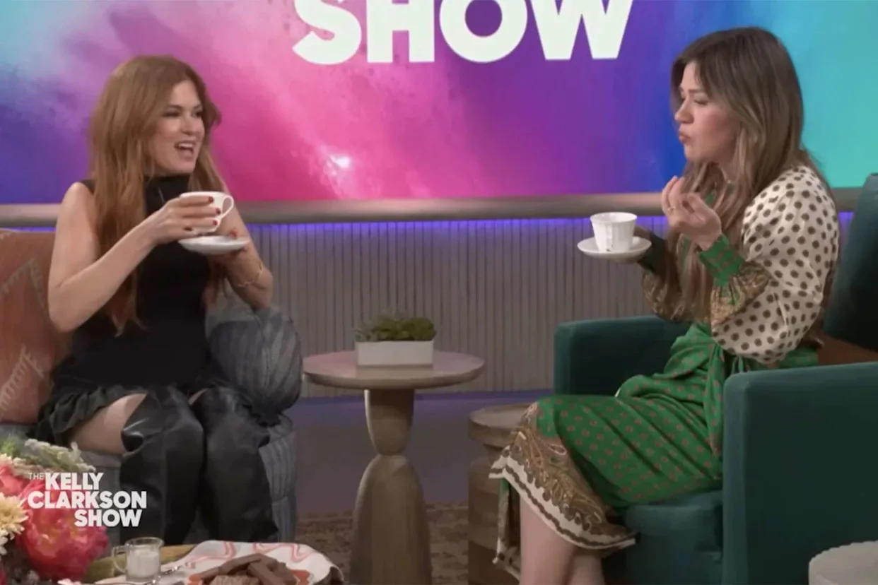 image-of-isla-fisher-07-11-2025 Isla Fisher