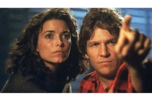 Jeff Bridges’ Starman Lands Streaming Release After 41 Years