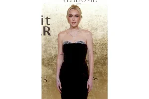 Lindsay Lohan Shines in Dazzling Red Carpet Gown in Doha