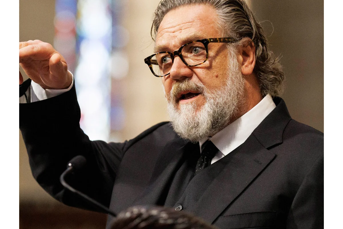 image-of-Russell Crowe-30-11-2025 Russell Crowe