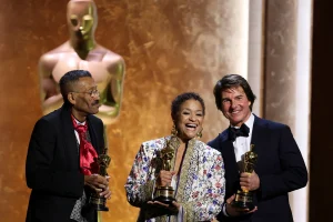 Tom Cruise Rallies for Movie Theaters at Governors Awards