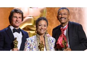 Tom Cruise Dances and Wins Big at Governors Awards Bash