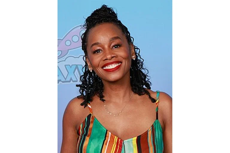 Image of Anika Noni Rose