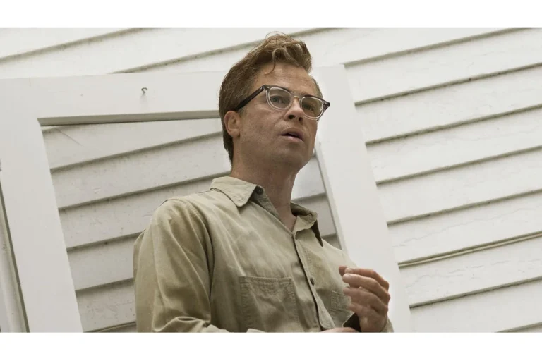 Brad Pitt’s Thriller Se7en Returns Free to Stream This Month