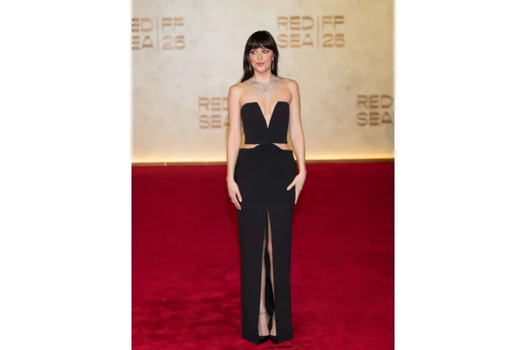 Dakota Johnson Turns Heads With Daring Red Carpet Style