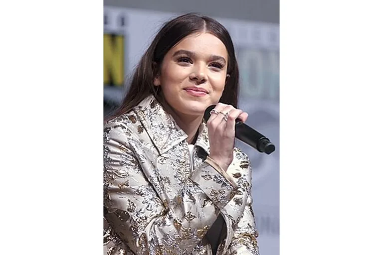 Image of Hailee Steinfeld