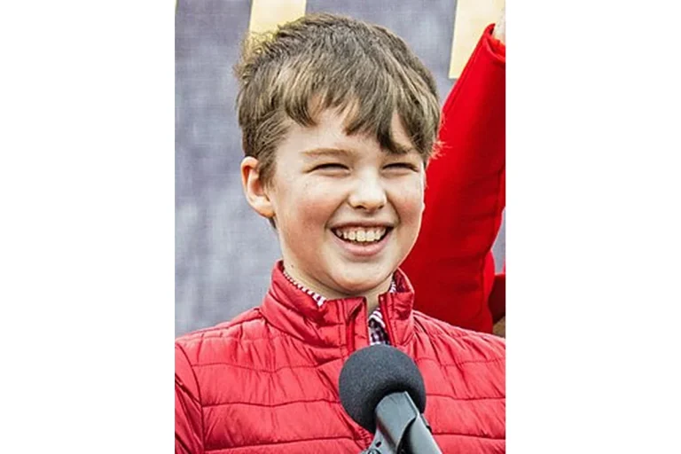 Image of Iain Armitage