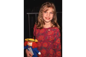 Jamie Lee Curtis Gets Emotional Recalling Child Star Co-Stars