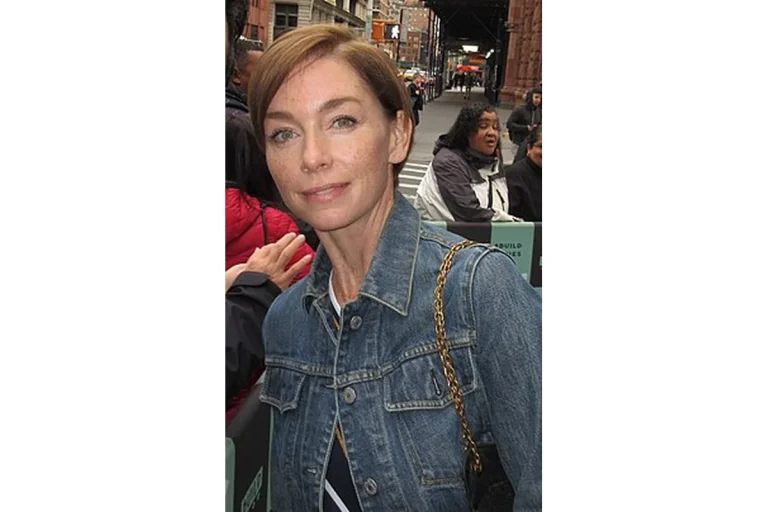 Image of Julianne Nicholson