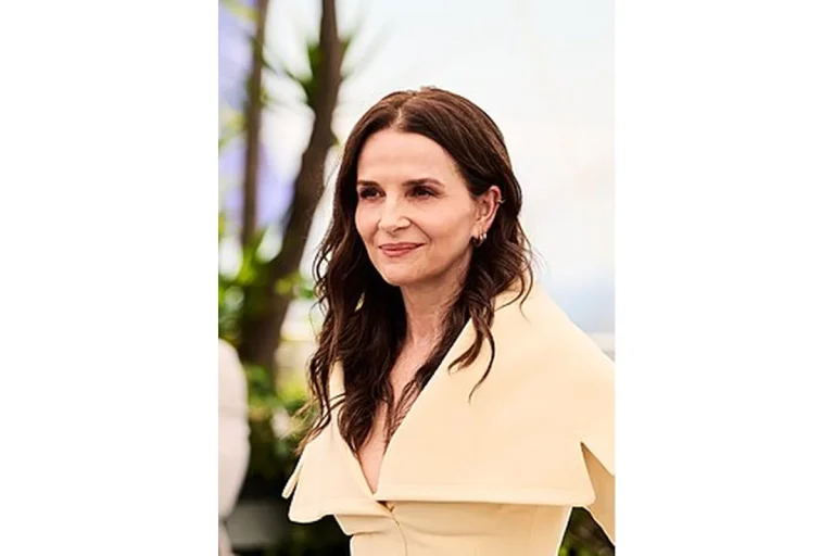 Image of Juliette Binoche