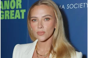 Scarlett Johansson Eyes Villain Role in The Batman 2