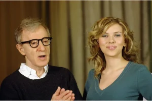 Scarlett Johansson Stands by Woody Allen Amid Scandal