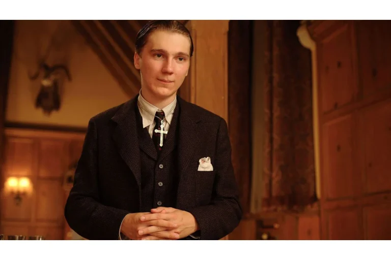 Simu Liu Defends Paul Dano After Tarantino’s Harsh Critique