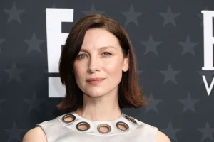 Caitríona Balfe Stuns in Emotional Outlander Finale Trailer