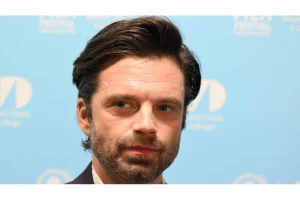 Hugh Jackman Hails Top 5 Acting in Song Sung Blue Bonus Clip