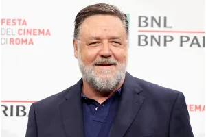 Russell Crowe Shrugs Off Oscar Nom Nomination for Nuremberg