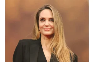 Angelina Jolie to Leave US in July After Kids Turn 18