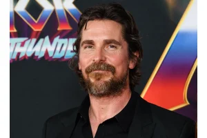 Christian Bale Reunites with Scott Cooper for Netflix’s Time Out Remake