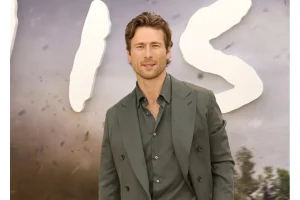 Glen Powell’s Trick to Making a Killer Likeable in How to Make