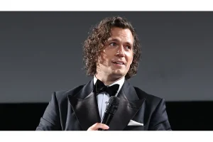 Henry Cavill Bloodied and Battle-Ready in Highlander Reboot
