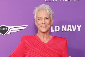 Jamie Lee Curtis Hints The Bear Ends with Season 5
