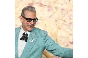 Jeff Goldblum Jokes About Refund for His Worst Film