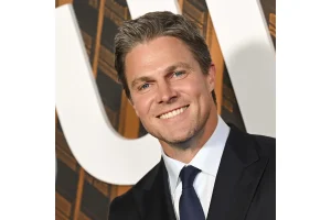 Leonardo DiCaprio and Tobey Maguire Hit Up RHOBH Star’s Daughters