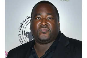 Quinton Aaron Accuses Spiritual Wife of Trying to Kill Him
