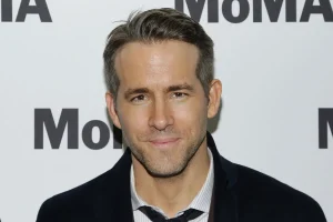 Ryan Reynolds & Kenneth Branagh Star in Apple’s Mayday Action Preview