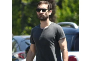 Tobey Maguire Sparks Age Gap Debate After Courtside Photo