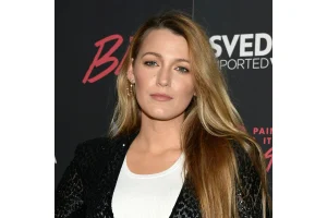 Blake Lively, Ryan Reynolds Share Sweet Moment at Wrexham Match