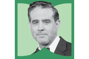 Jake and Bobby Cannavale Deepen Bond in Scarpetta Series