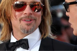 Christina Applegate Reveals Brad Pitt Date in New Memoir