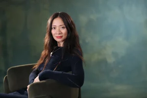 Chloé Zhao’s Unconventional Path to Oscar Glory