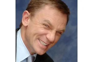 Daniel Craig Regrets Skipping Gladiator Audition: “Bollocks”
